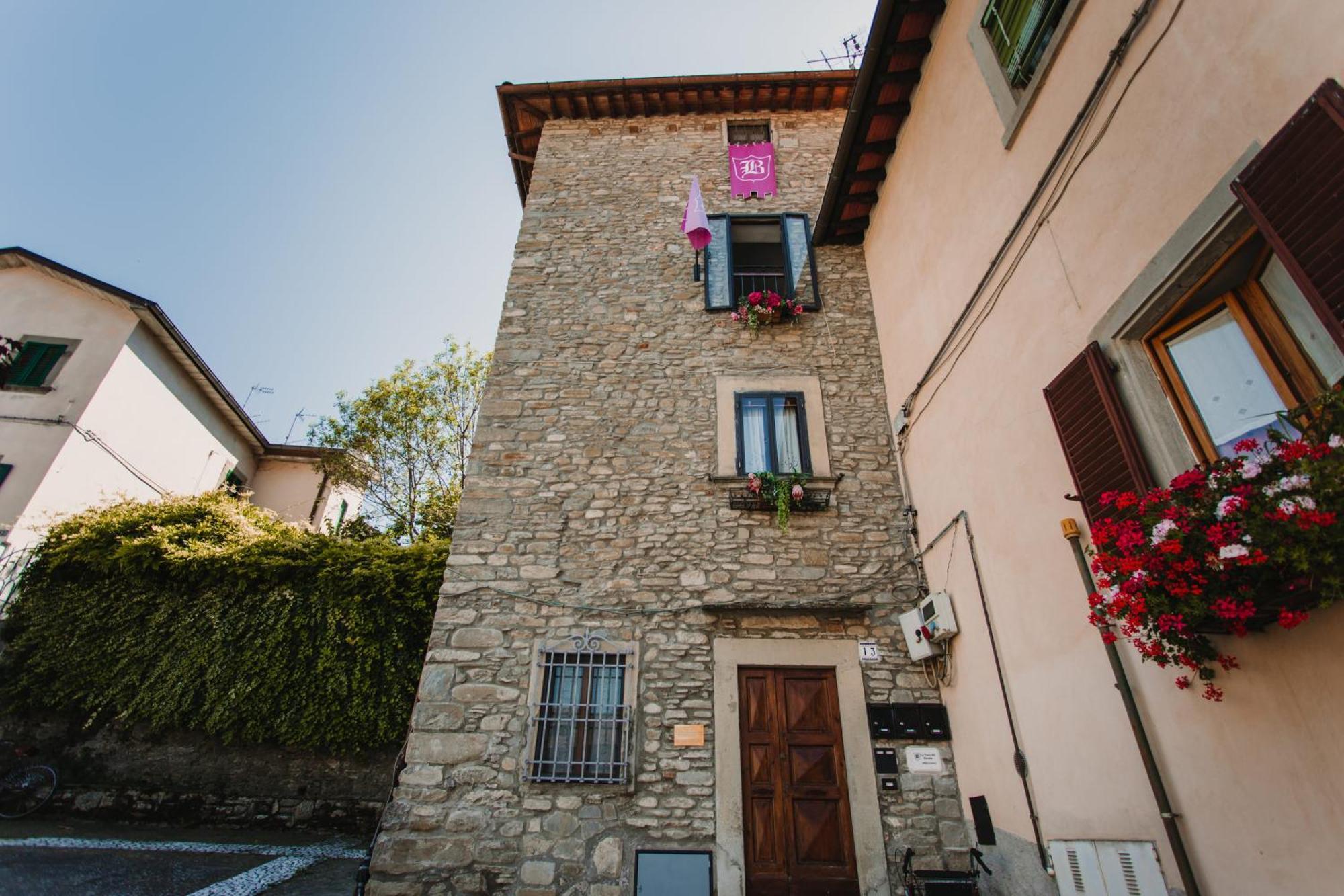 塞尼奥河畔帕拉佐洛La Torre Del Vicario别墅 外观 照片